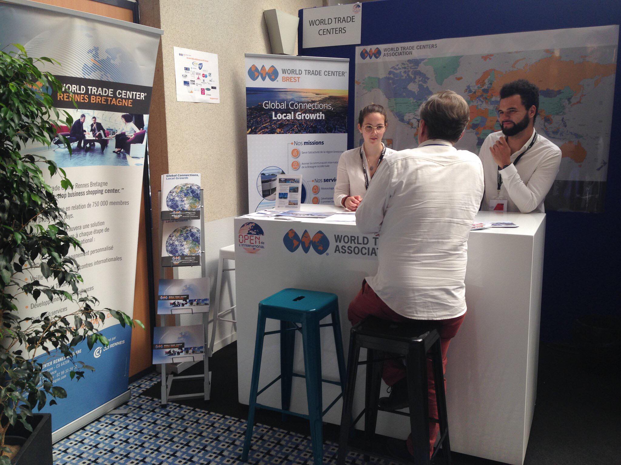 Stand des WTC de Brest et de Rennes lors de L'openBCI 2019